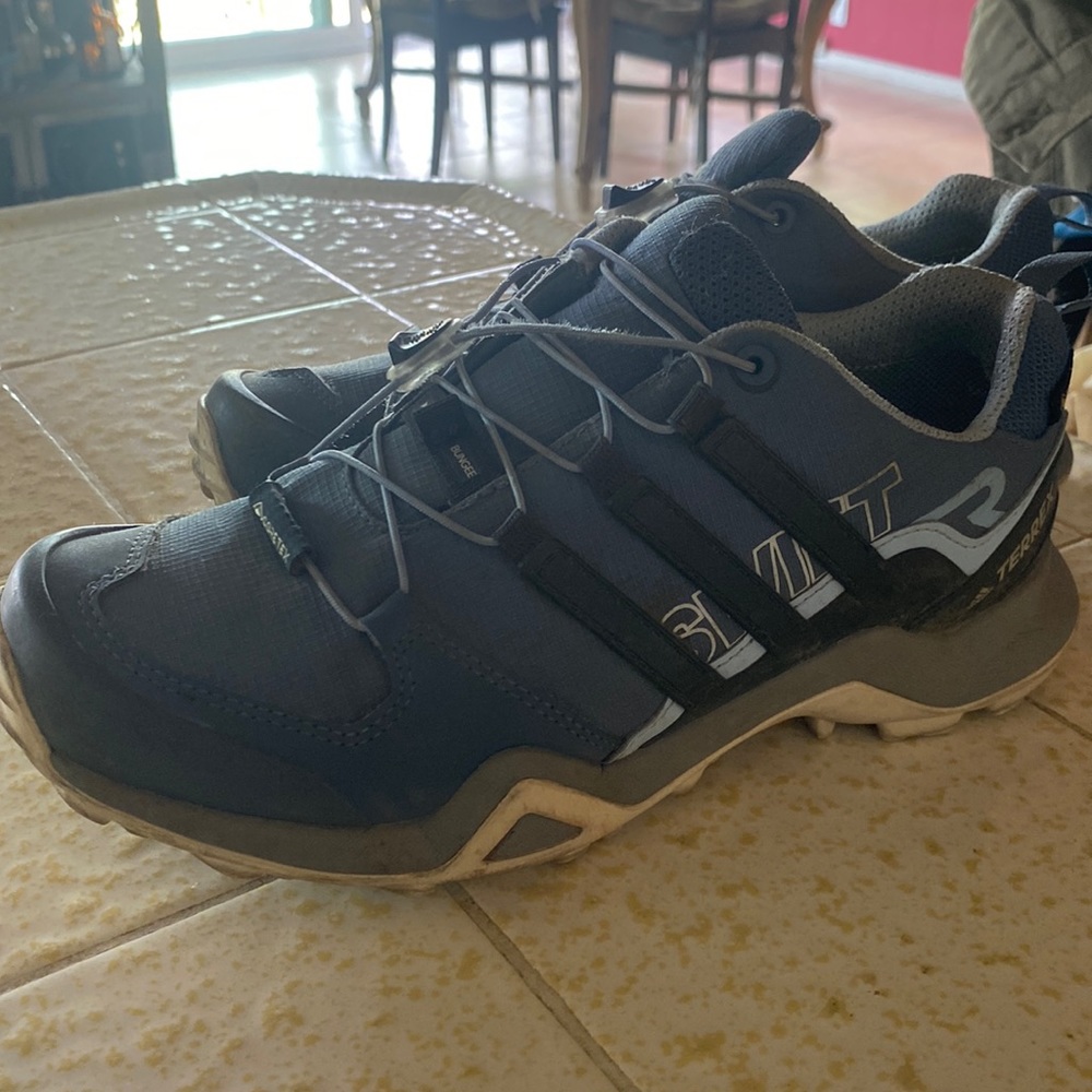 Adidas terrex tracking